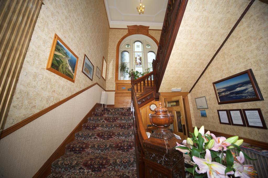 Craigard House