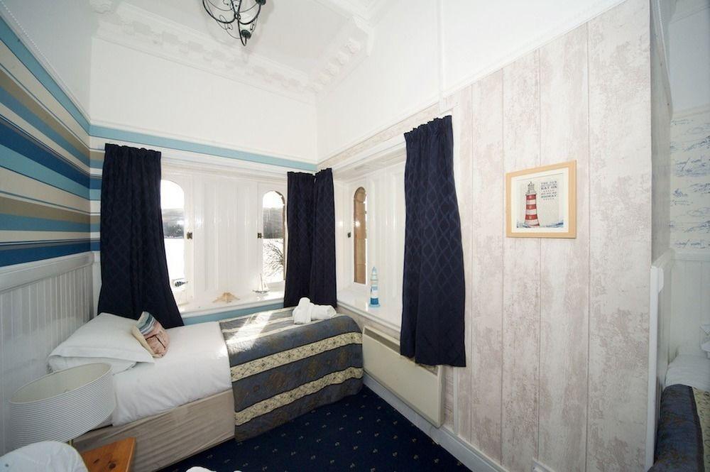 Craigard House *